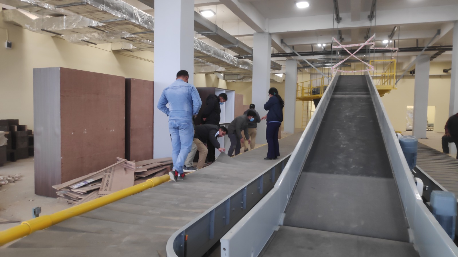 Inspection of baggage handling area